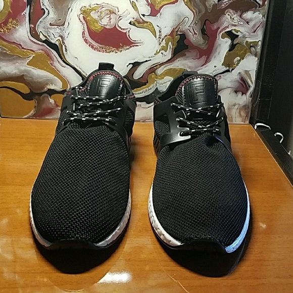 Mens "Detroit" Lightweight Athletic Shoe - Picture 2 of 7